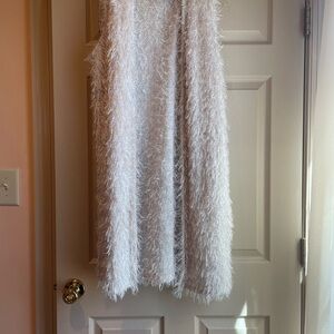 SJS Elegant Cream Fuzzy Open Front Sleeveless Cardigan,‎ Size L